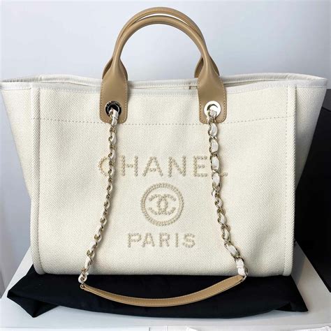 chanel medium tote bag.